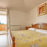 Charming Oliva With 4 Bedrooms Near The Wonderful Village Of Fažana