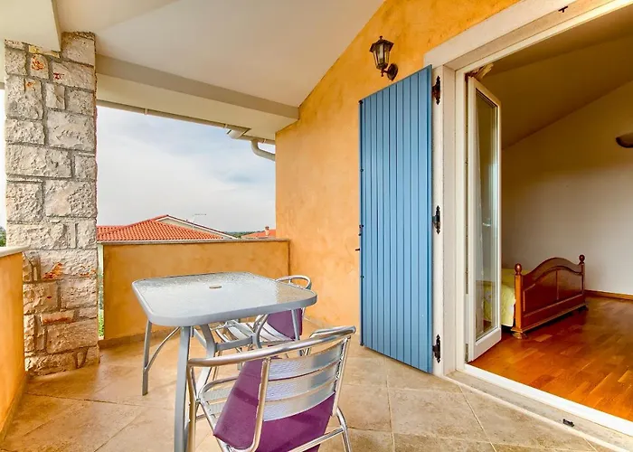 Charming Oliva With 4 Bedrooms Near The Wonderful Village Of Fazana