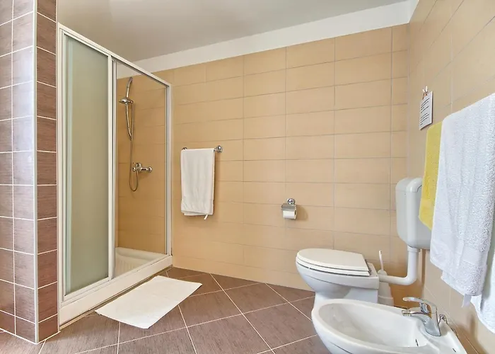 Charming Oliva With 4 Bedrooms Near The Wonderful Village Of Vila Fazana