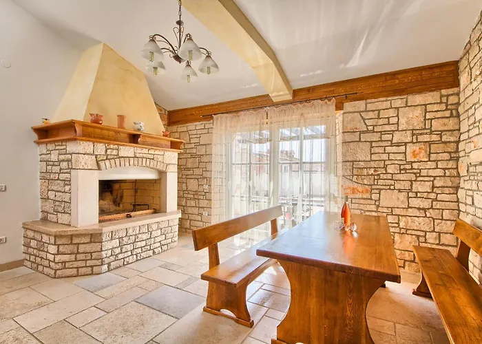 Vila Charming Oliva With 4 Bedrooms Near The Wonderful Village Of